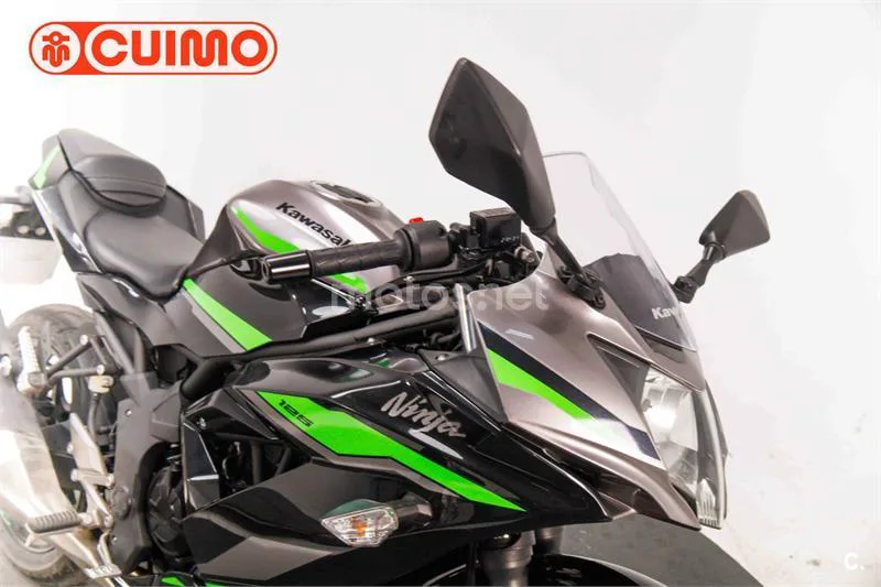 Kawasaki Ninja 125 - Vista 10
