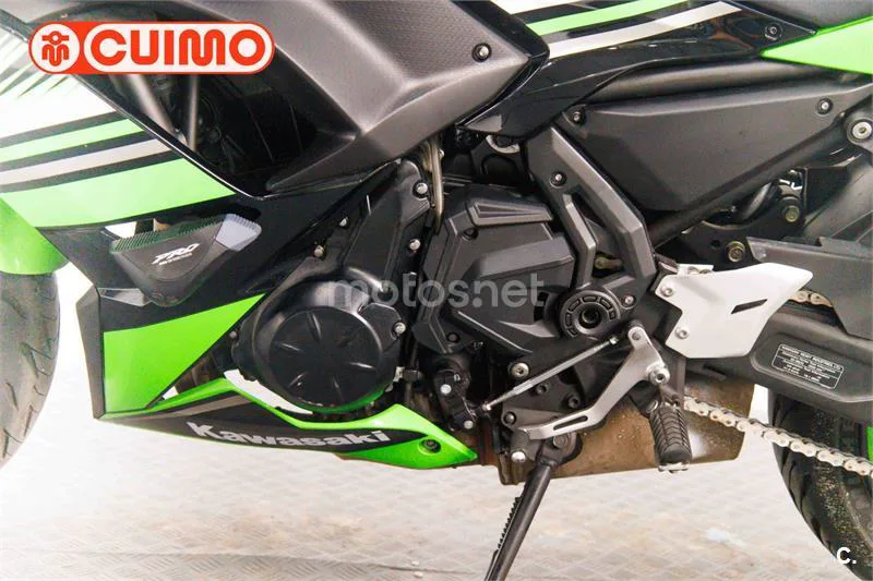 Kawasaki Ninja 650 - Vista 23