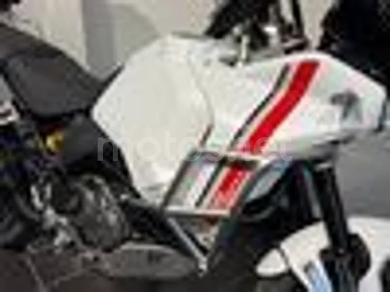 Ducati DesertX - Vista 11