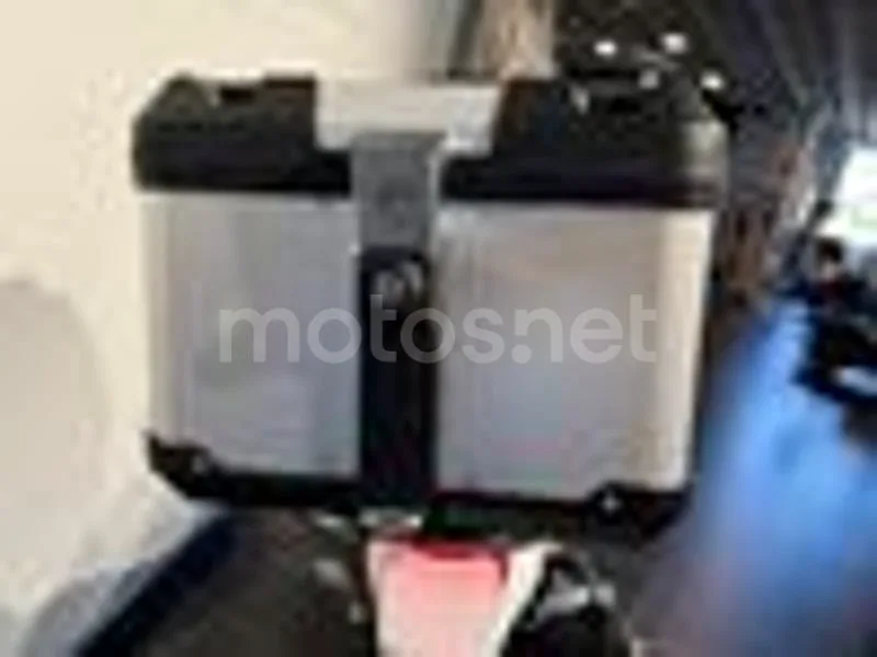 Ducati DesertX - Vista 8