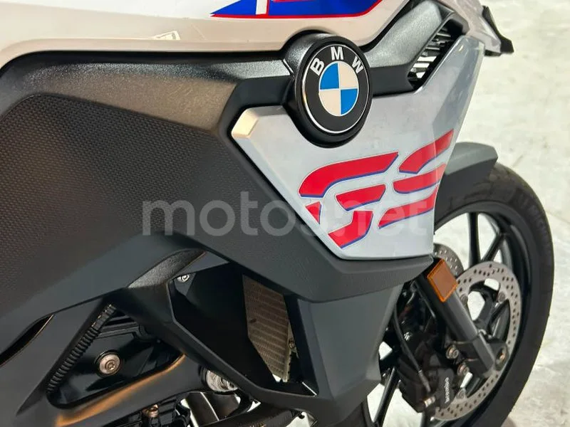 BMW F 750 GS - Vista 16