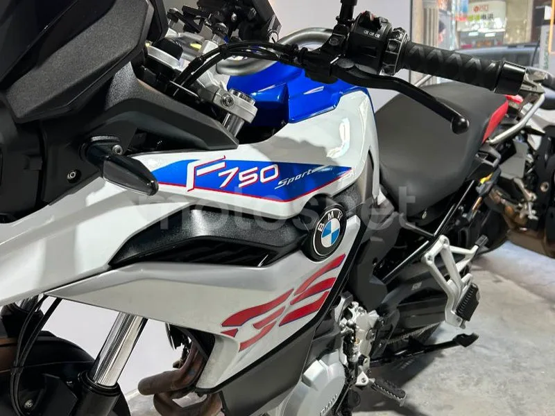 BMW F 750 GS - Vista 9