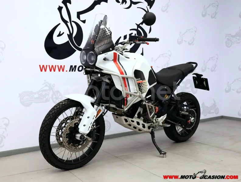 Ducati DesertX - Vista 8