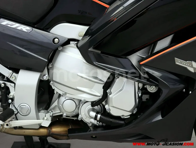 Yamaha FJR1300 - Vista 5