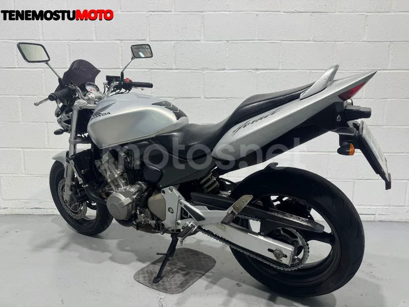 Honda CB600F Hornet - Vista 6