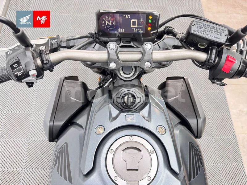 Honda CB650R - Vista 6