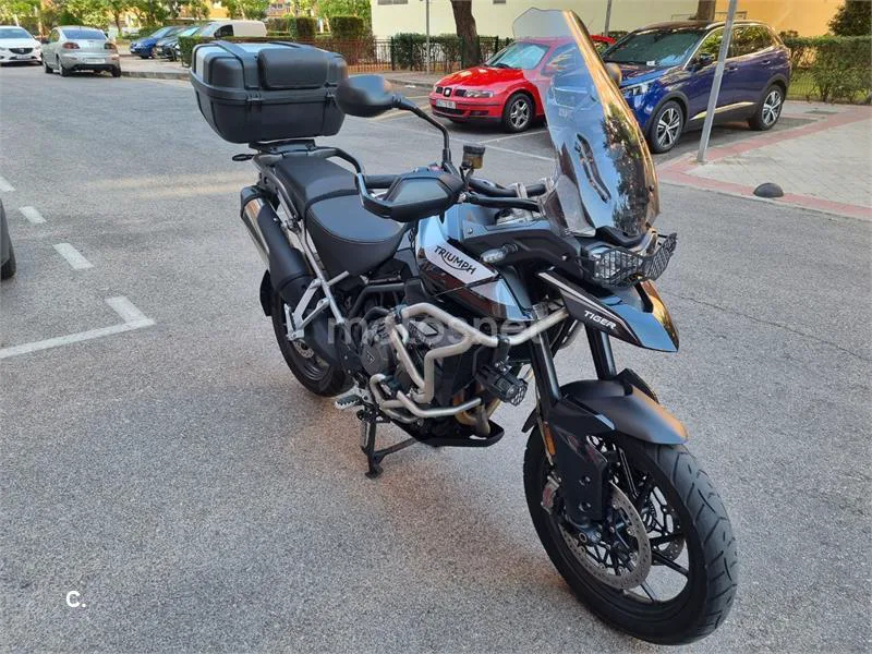 Triumph Tiger 900 - Vista 6