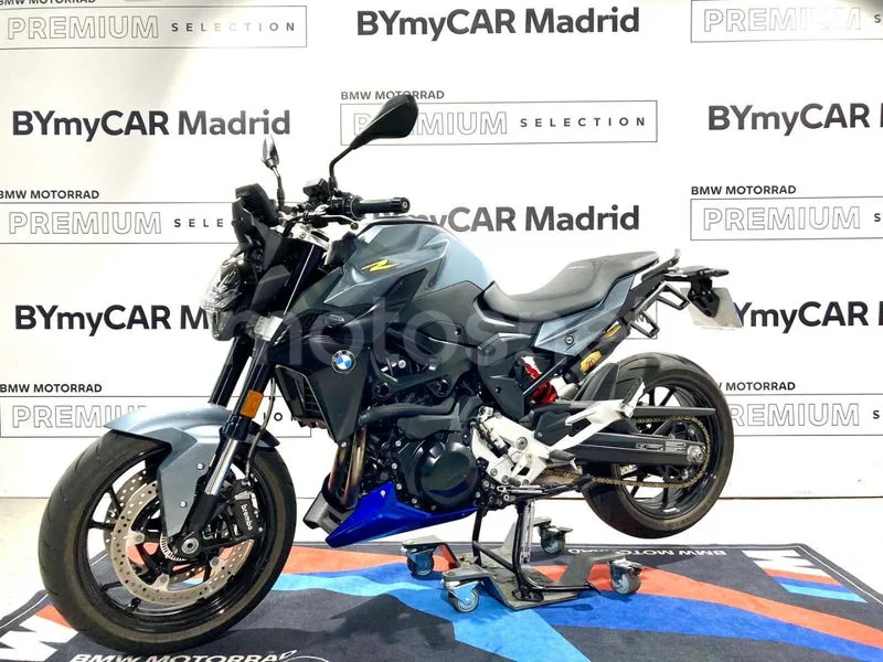BMW F 900 R 8700 € 2023 Madrid - 2