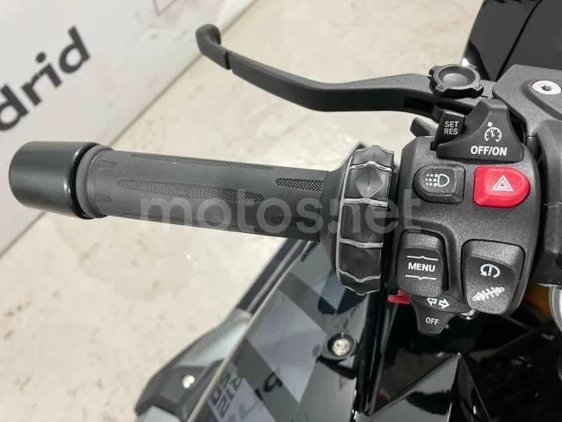 BMW R 1250 RS - Vista 7