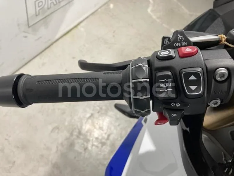 BMW R 1300 RS - Vista 7