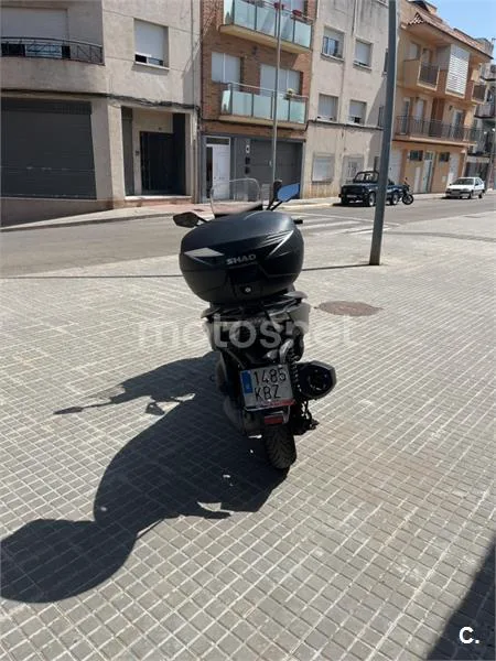 Kymco Xciting 400 - Vista 3