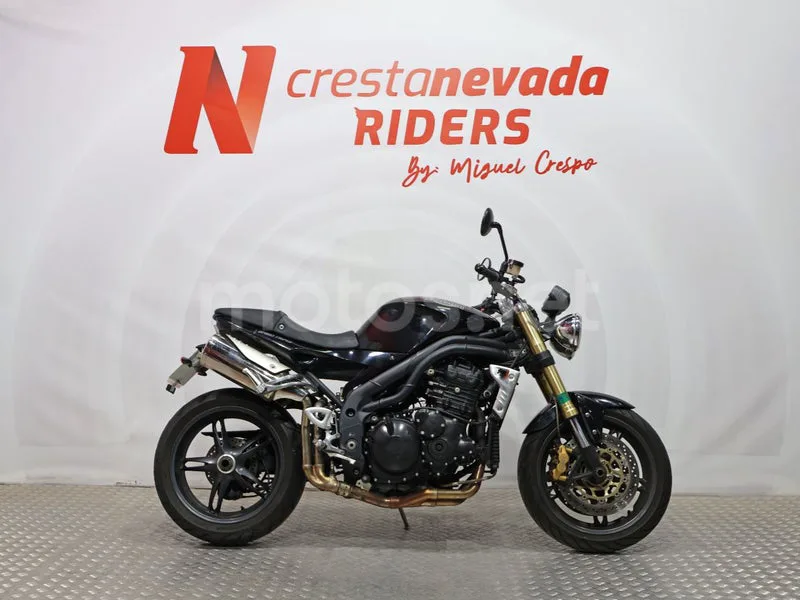 Triumph Speed Triple - Vista 7