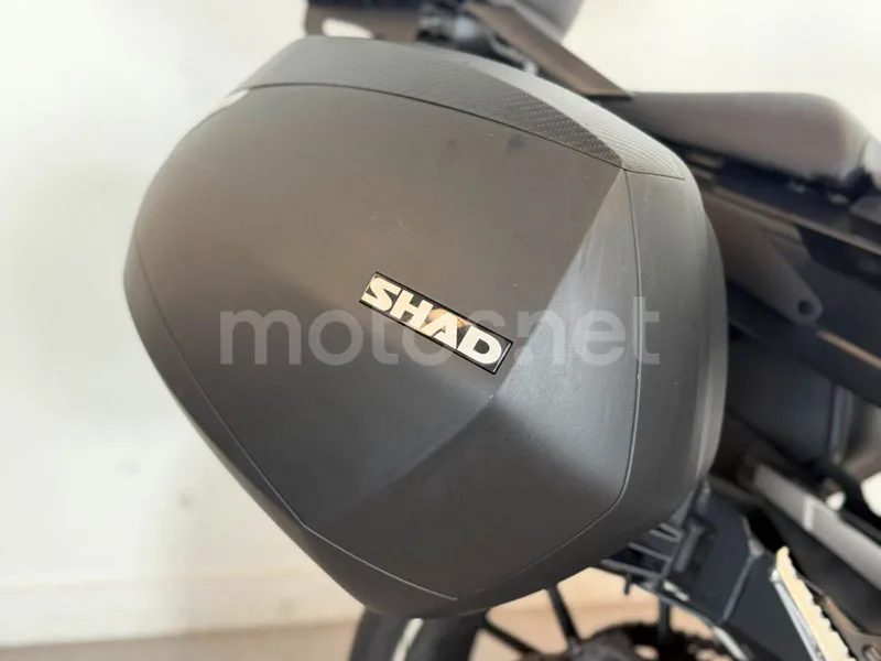 Yamaha MT-09 Tracer - Vista 11