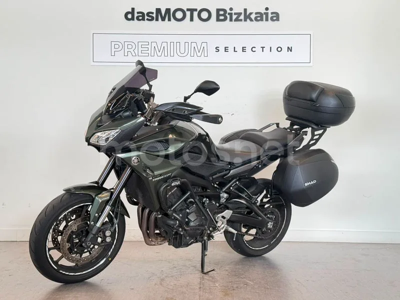 Yamaha MT-09 Tracer - Vista 13