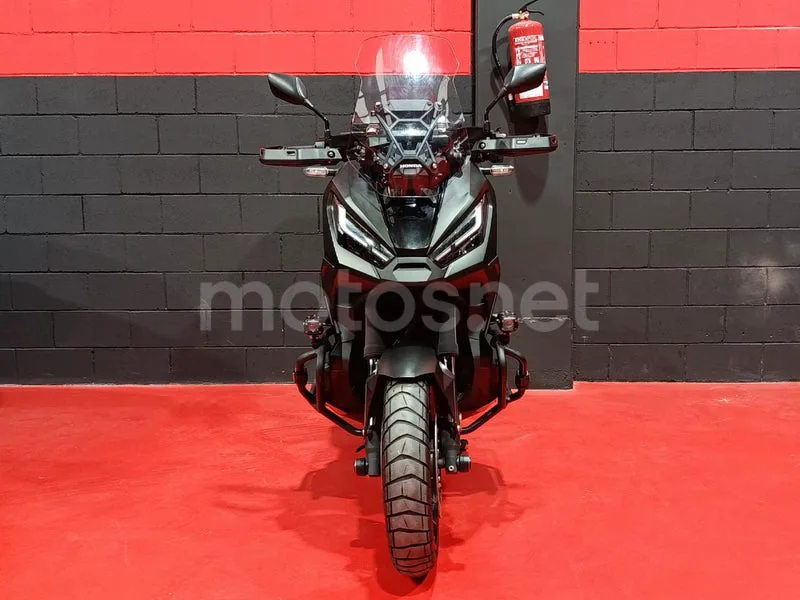 Honda X-ADV - Vista 5