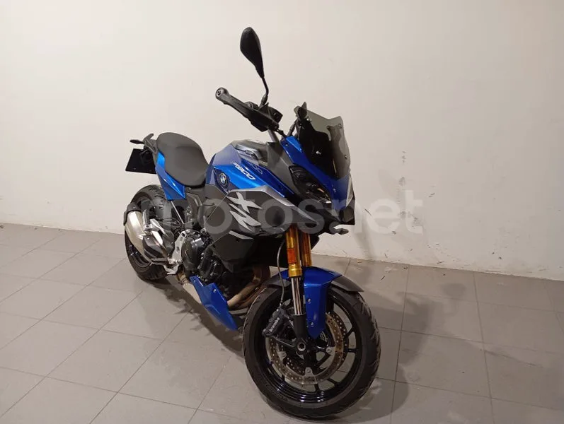 BMW F 900 XR - Vista 3