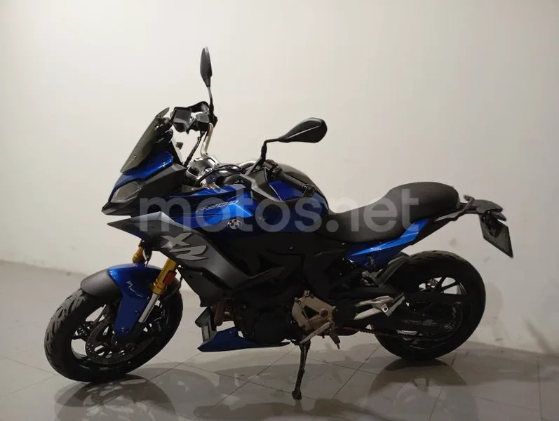 BMW F 900 XR - Vista 4