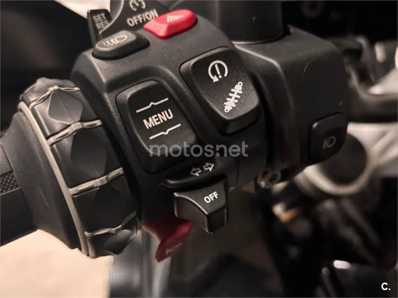 BMW F 750 GS - Vista 4