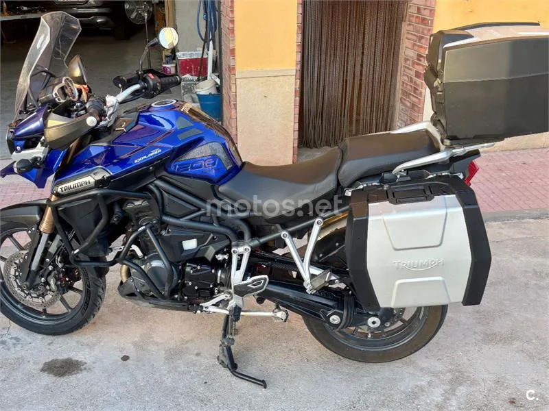 Triumph Tiger Explorer - Vista 3