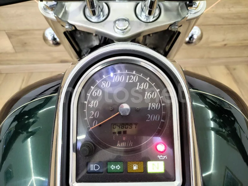 Suzuki Intruder LC 1500 - Vista 14