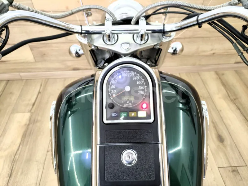 Suzuki Intruder LC 1500 - Vista 15