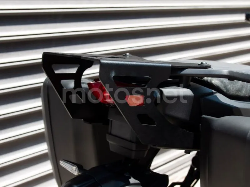 Yamaha Tracer 9 - Vista 8