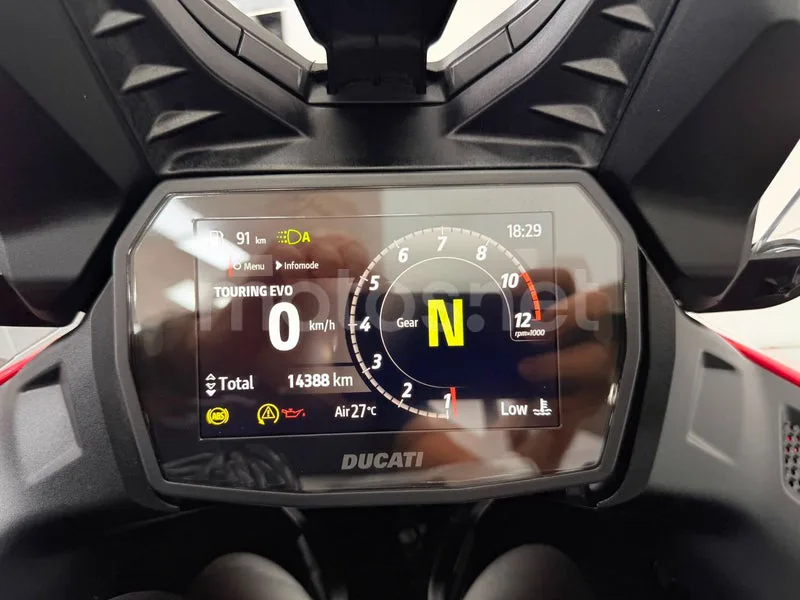 Ducati Multistrada V2 - Vista 15