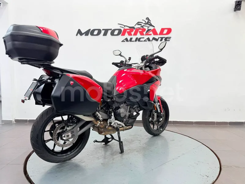 Ducati Multistrada V2 - Vista 3