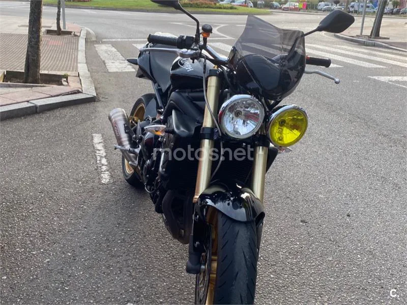 Triumph Street Triple R 4500 € 2009 Asturias - 1