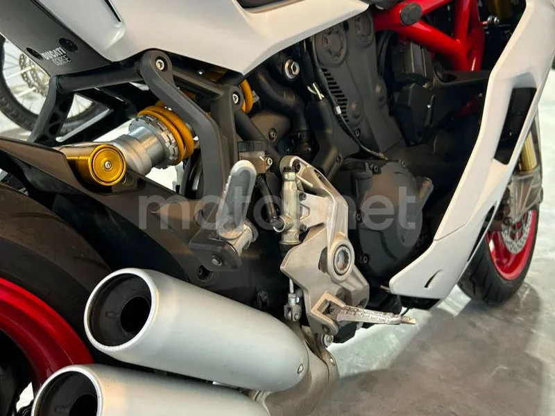 Ducati SuperSport - Vista 14