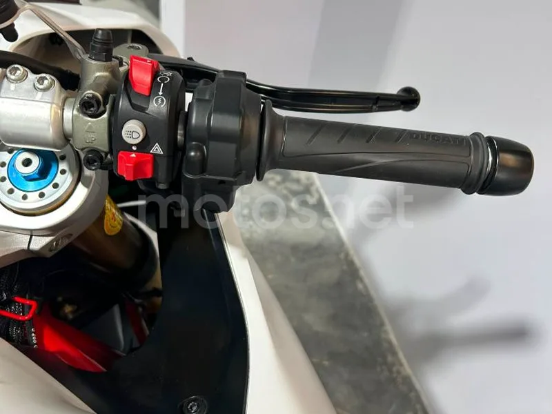 Ducati SuperSport - Vista 22