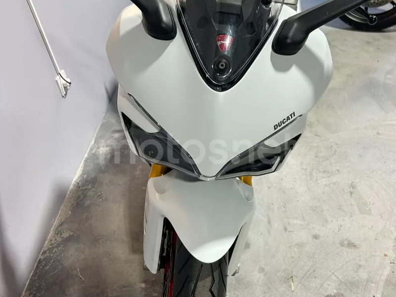 Ducati SuperSport - Vista 5