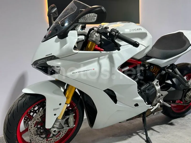 Ducati SuperSport - Vista 9