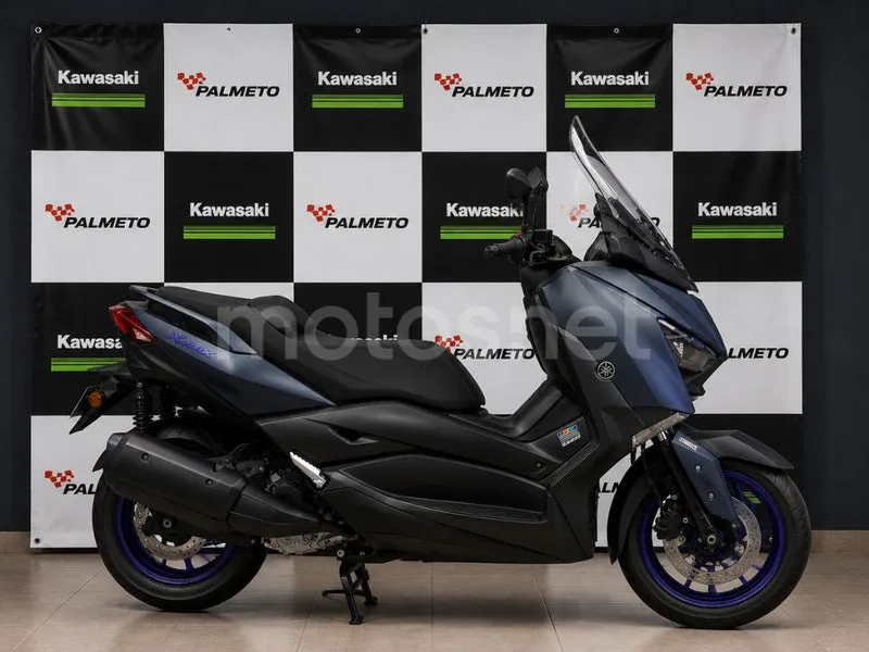 Yamaha XMAX 300 4290 € 2022 Madrid - 1