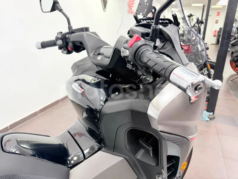 Honda Integra 750 S - Vista 13