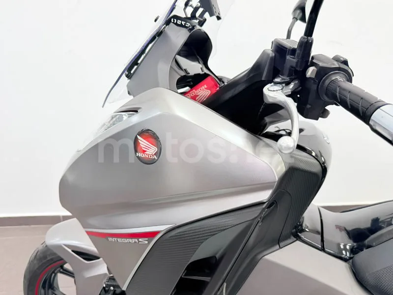Honda Integra 750 S - Vista 14