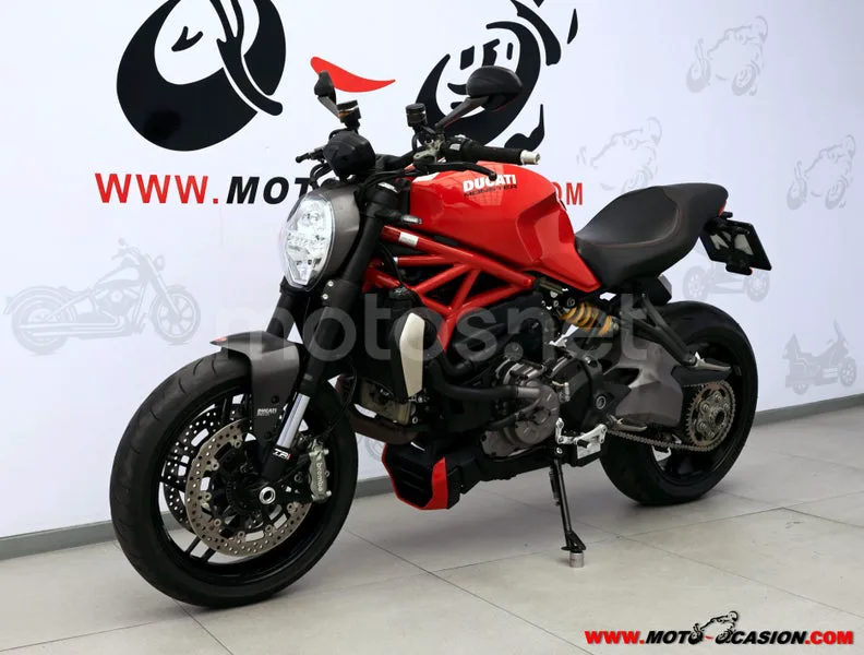 Ducati Monster 1200 - Vista 8
