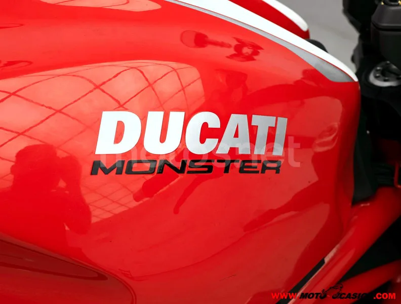 Ducati Monster 1200 - Vista 9