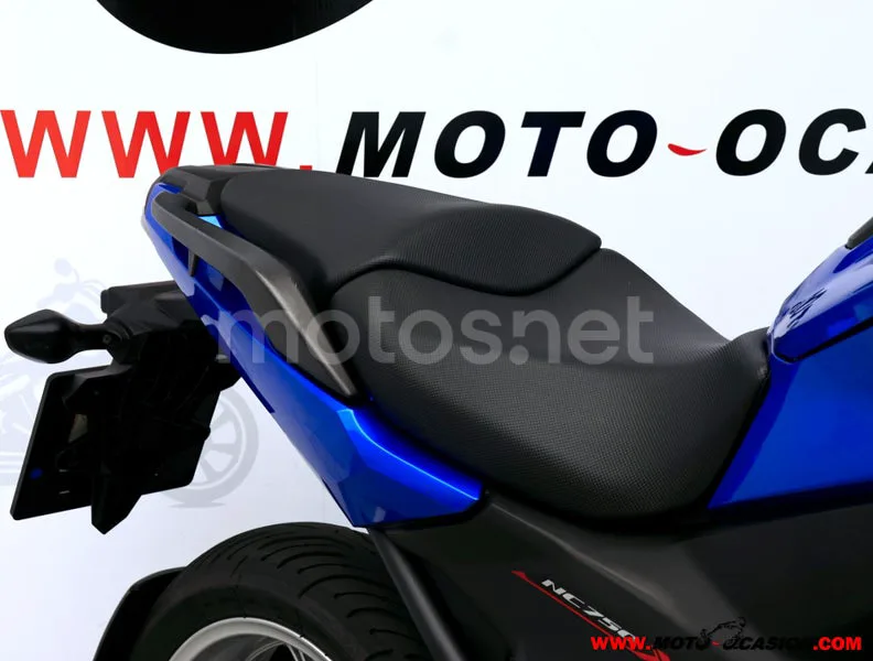 Honda NC750X - Vista 11