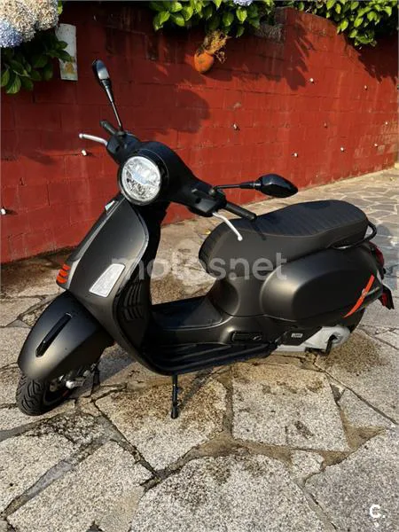 Vespa GTS 125 5900 € 2024 Pontevedra - 1