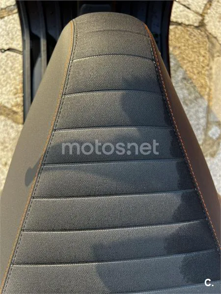 Vespa GTS 125 - Vista 9