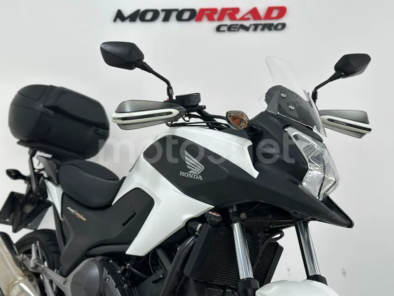 Honda NC750X - Vista 5