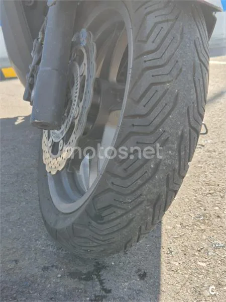 Kymco K-XCT 125i - Vista 14