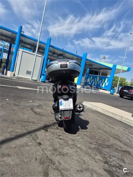 Kymco K-XCT 125i - Vista 9