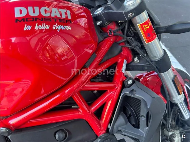 Ducati Monster 821 - Vista 7
