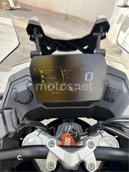 Voge 525DSX - Vista 4
