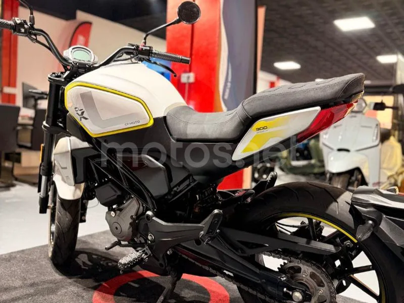 CFMOTO 300CL-X - Vista 4
