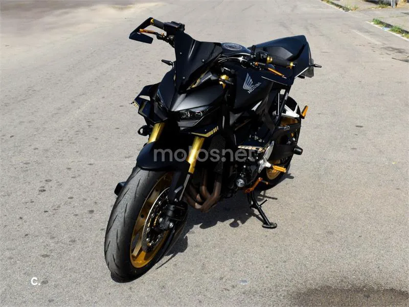Honda CB1000 Hornet - Vista 9