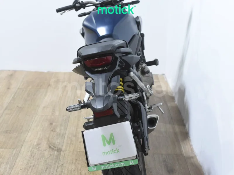 Honda CB650R - Vista 6
