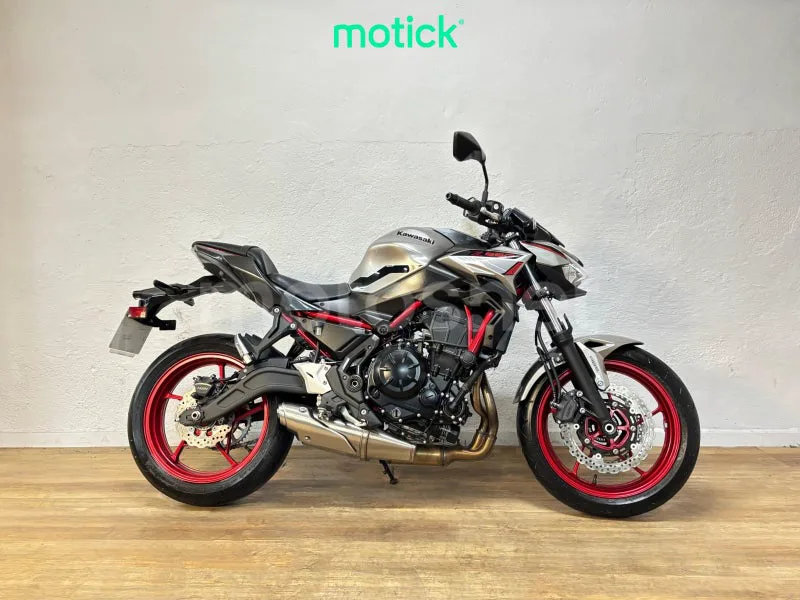 Kawasaki Z650 5590 € 2023 Barcelona - 2